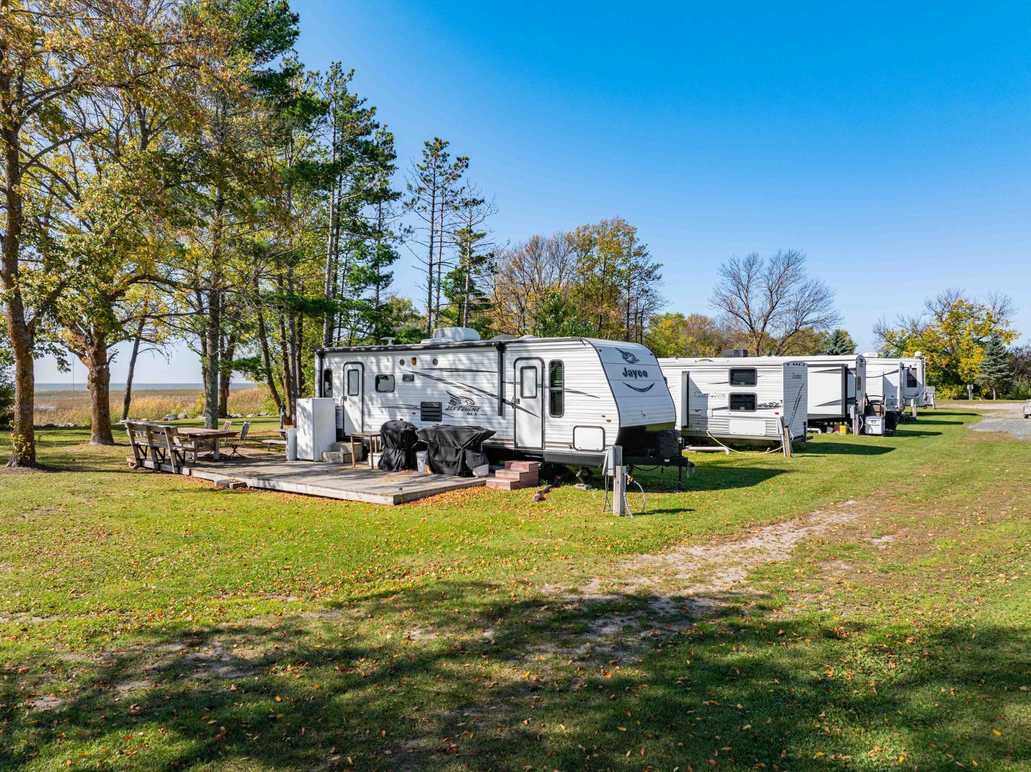 main property photo 41