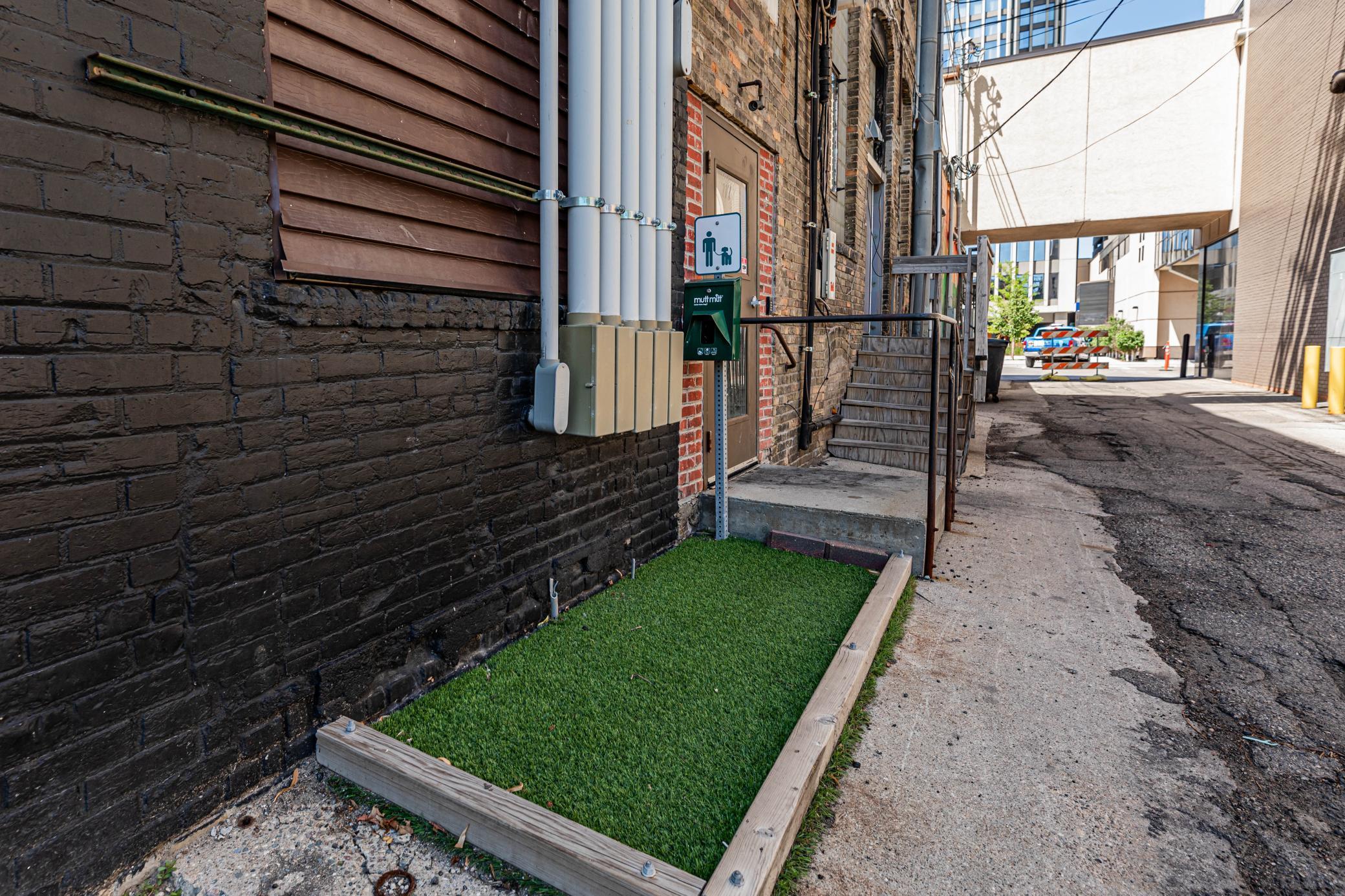 main property photo 43