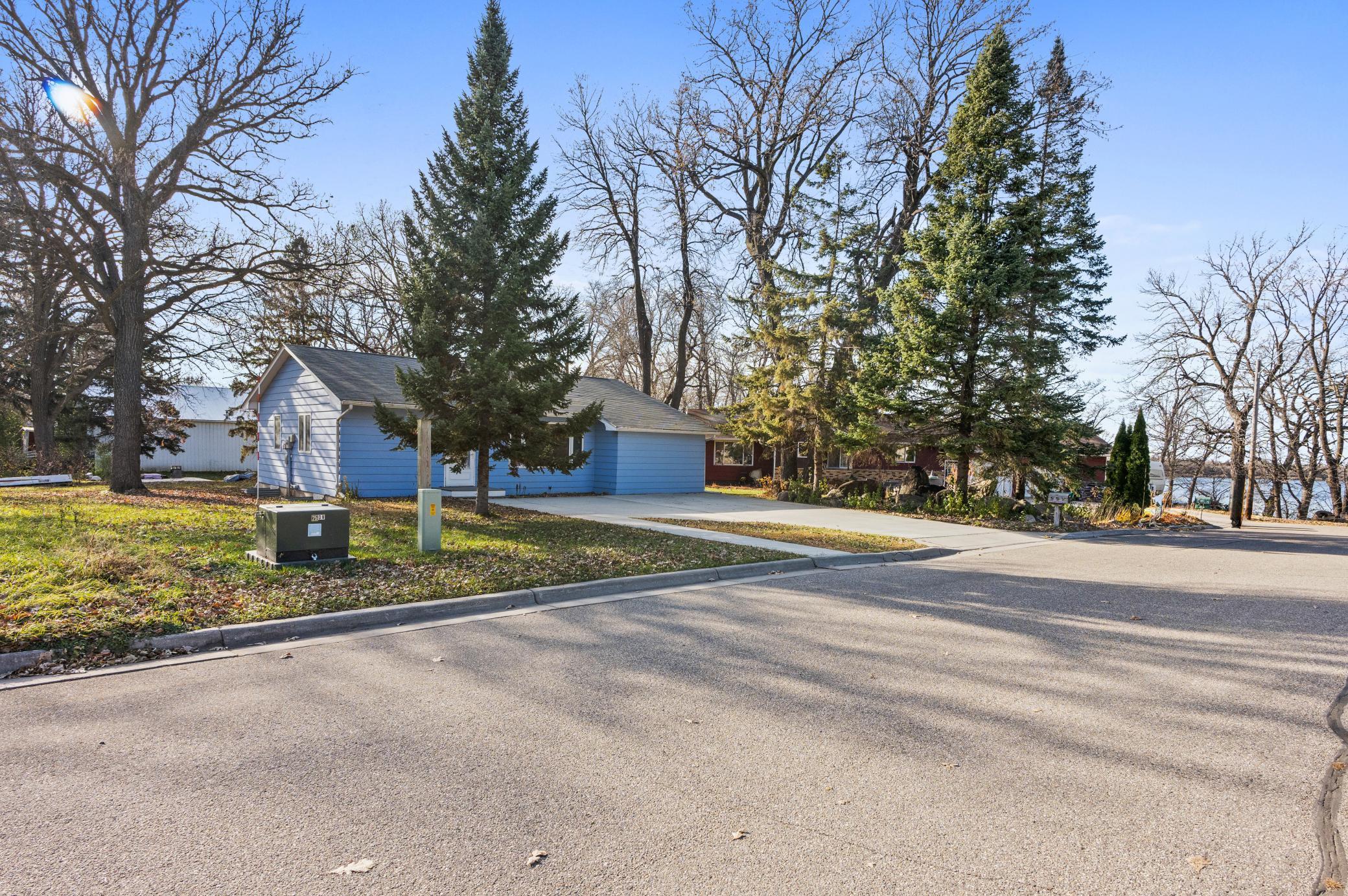 main property photo 2