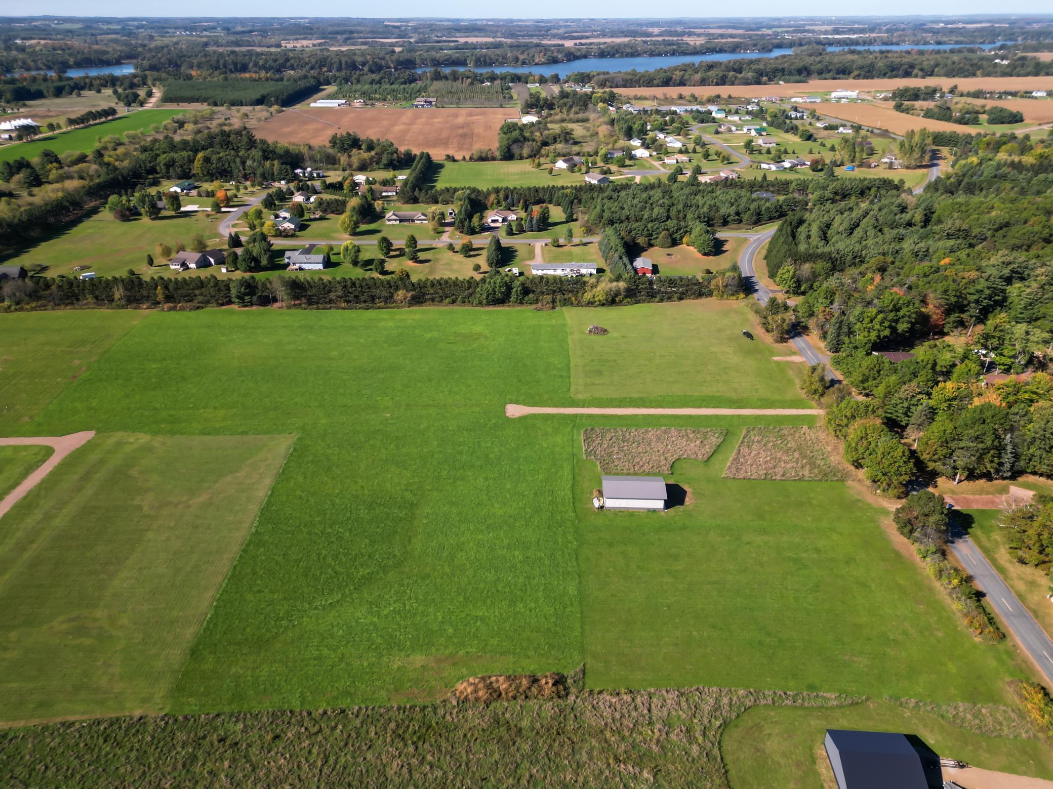 main property photo 16