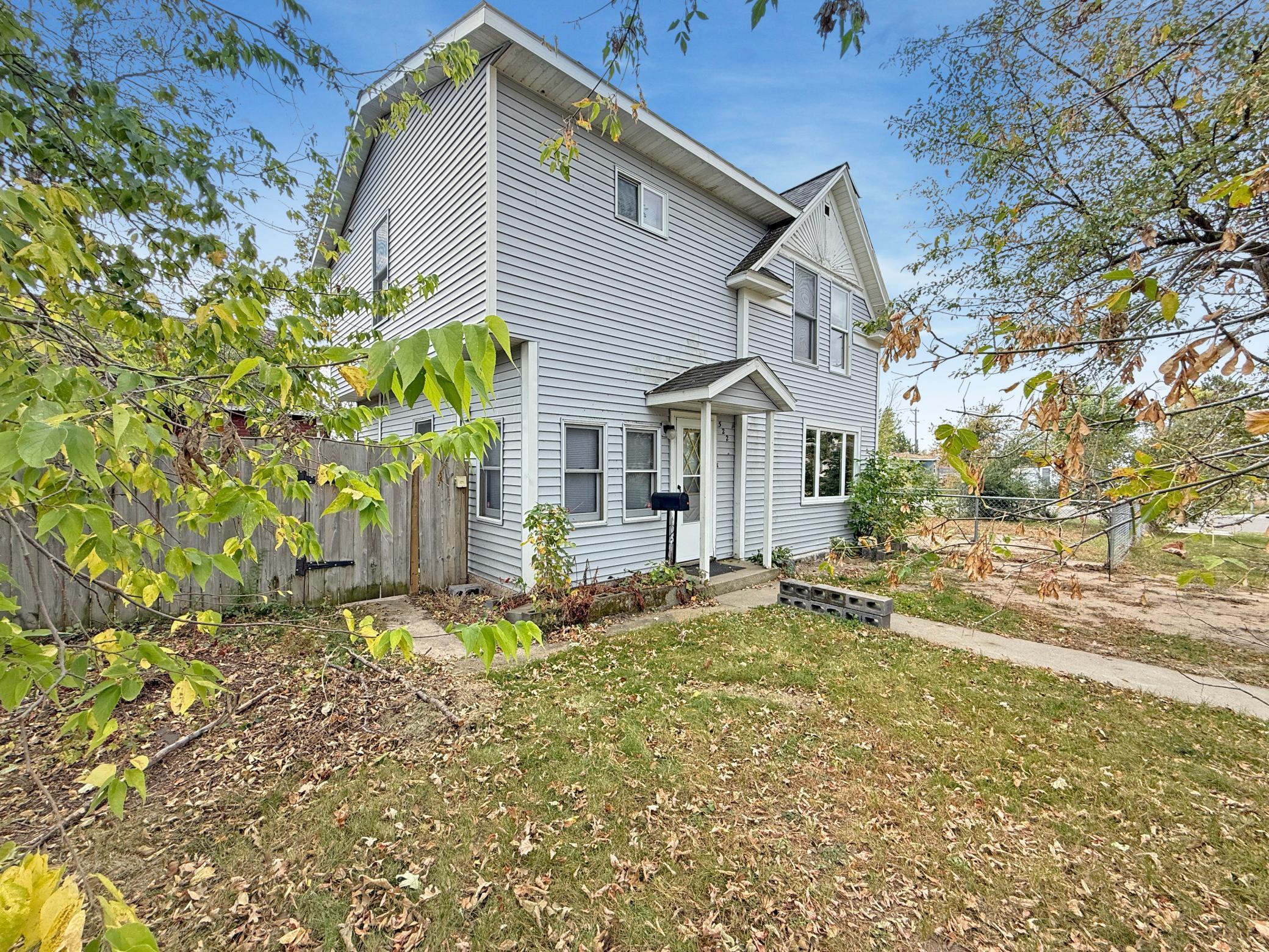 main property photo 2