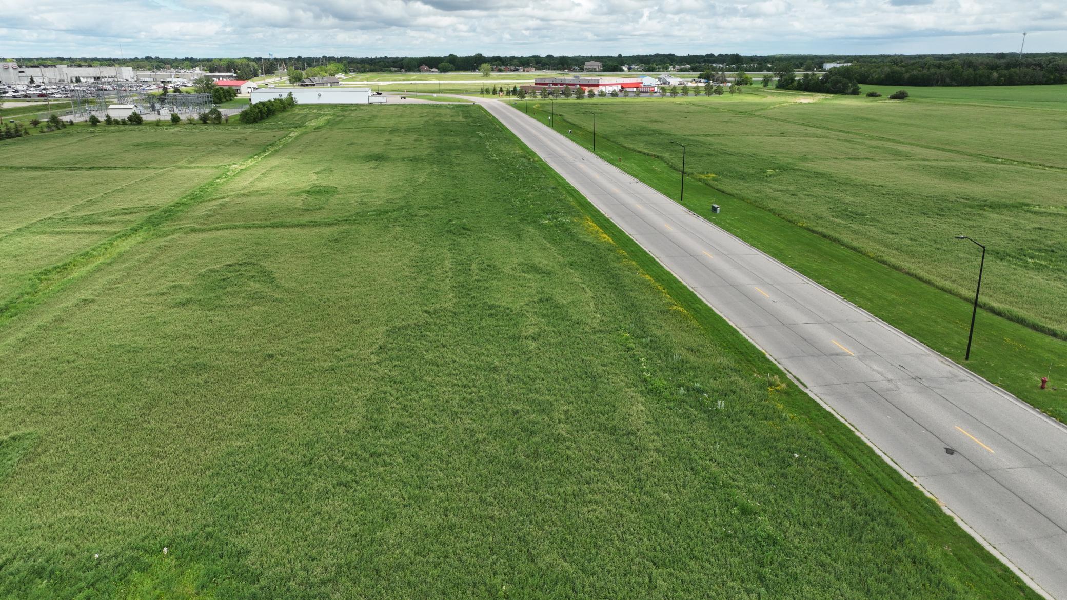 main property photo 18