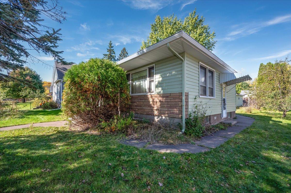 property viewer photo 1