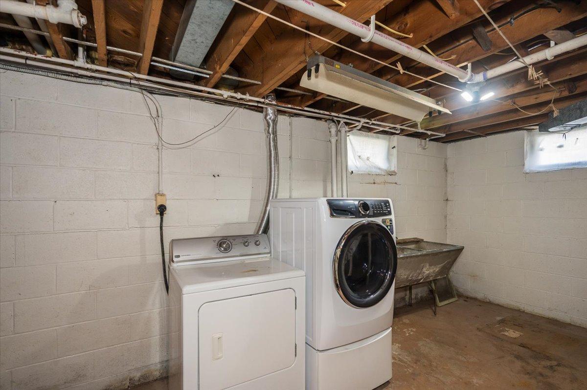 property viewer photo 12