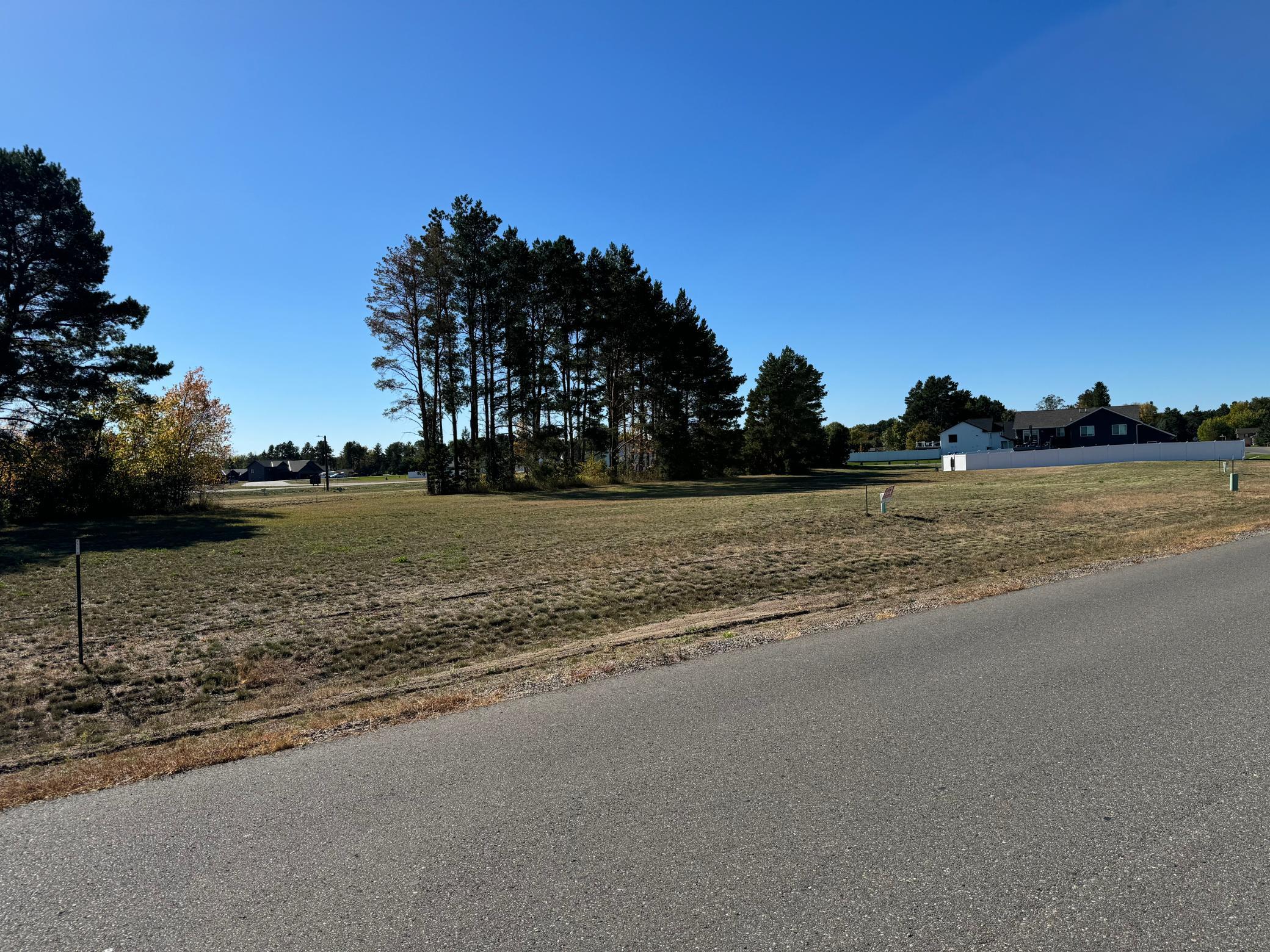 main property photo 15
