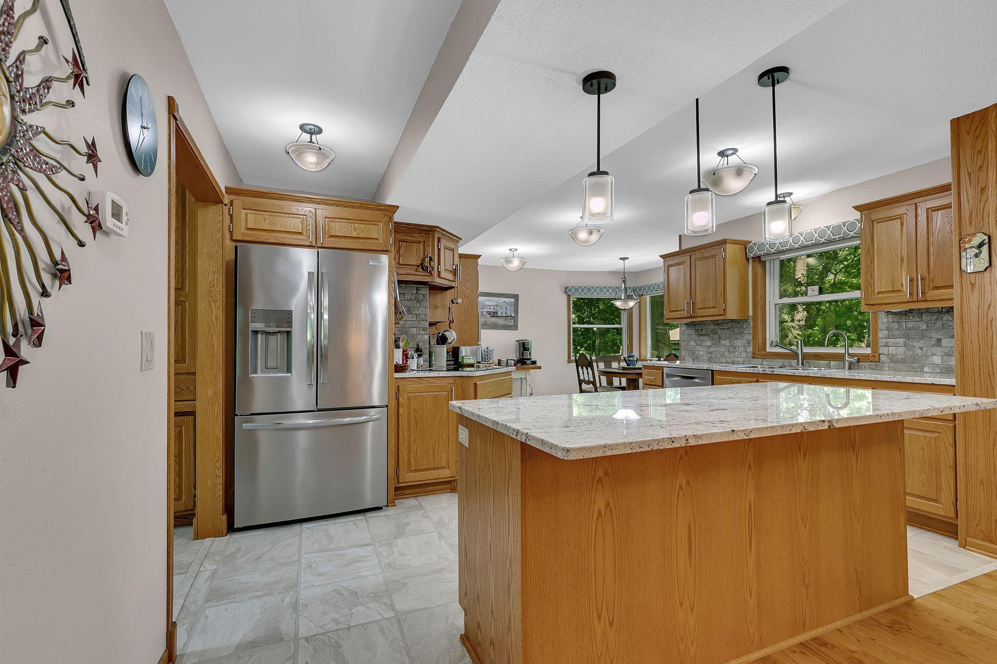 main property photo 7