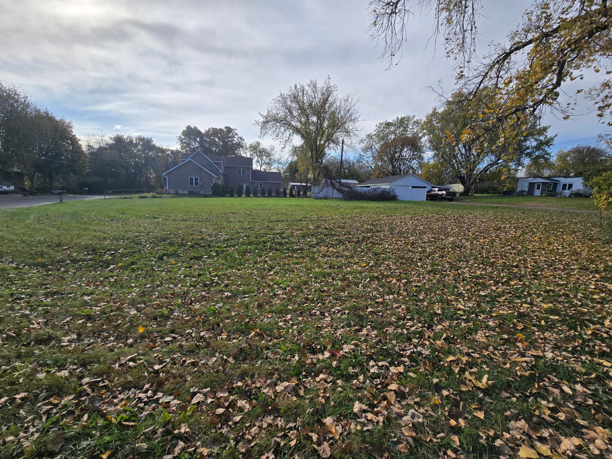 main property photo 10