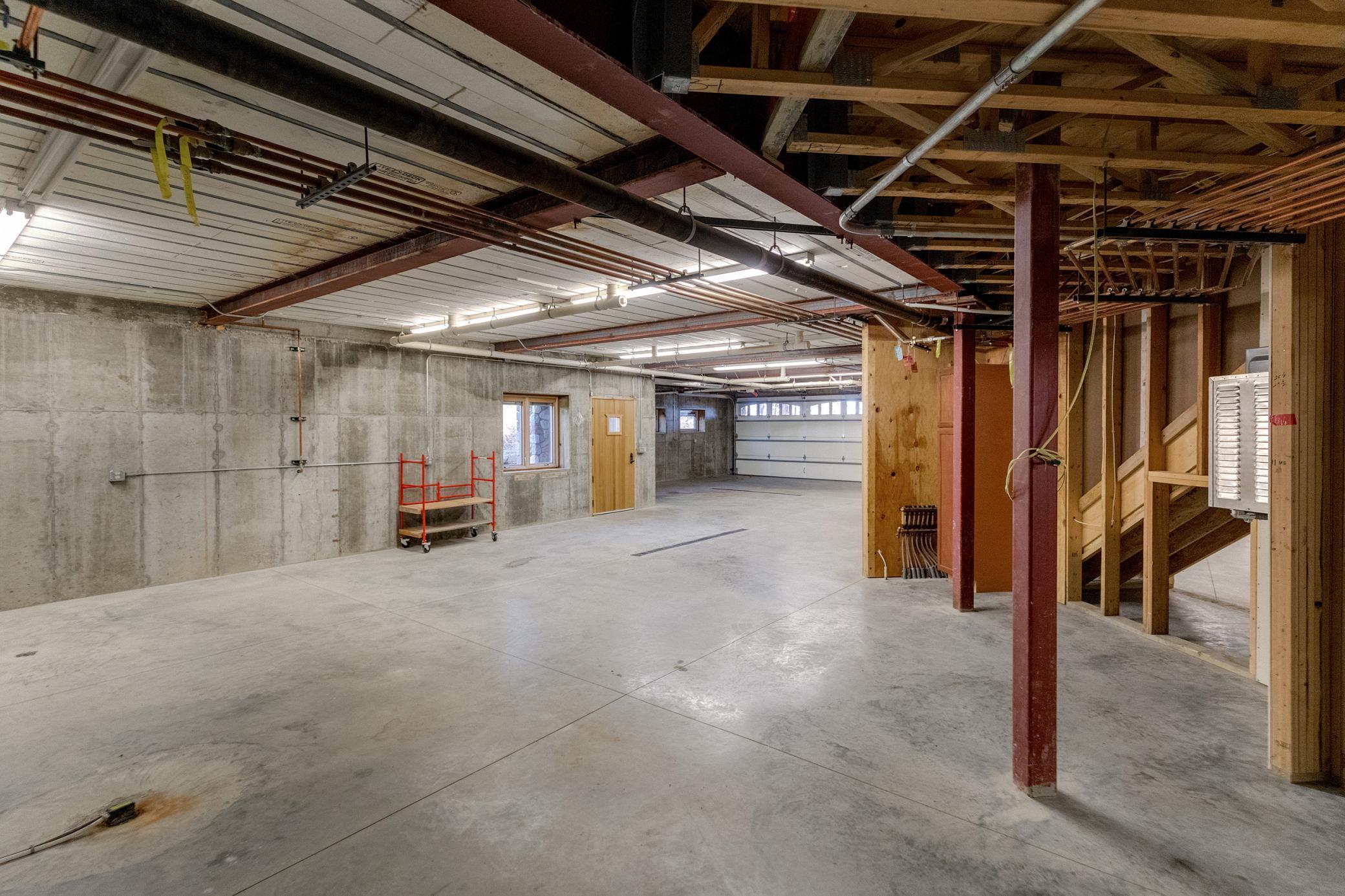 main property photo 59