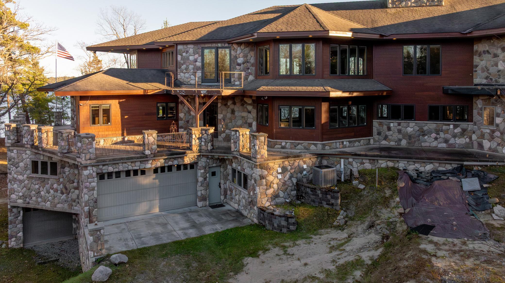 main property photo 79