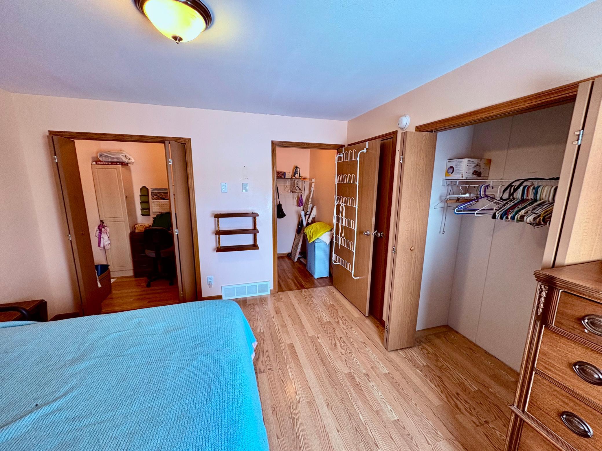 main property photo 39