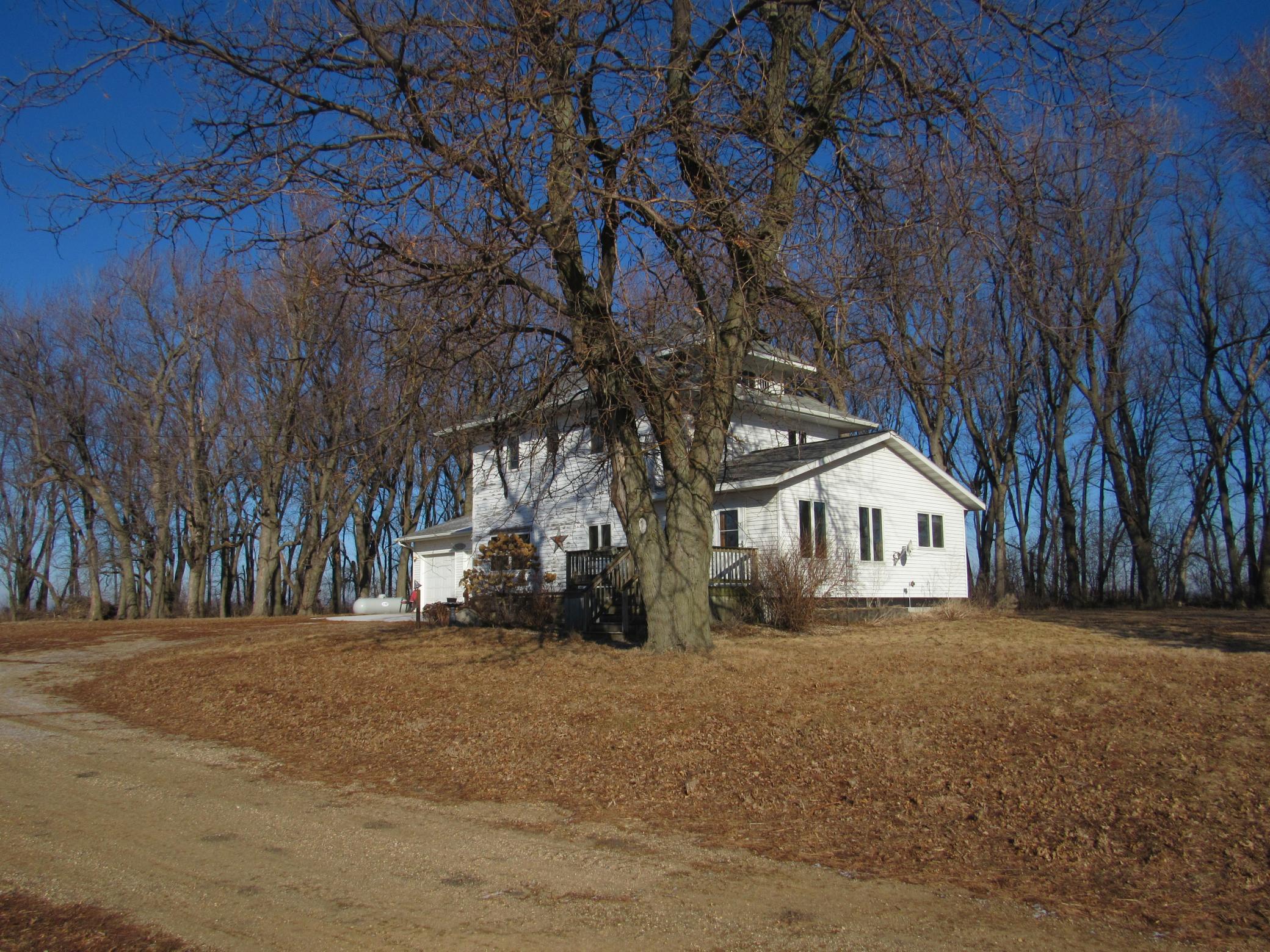 main property photo 2
