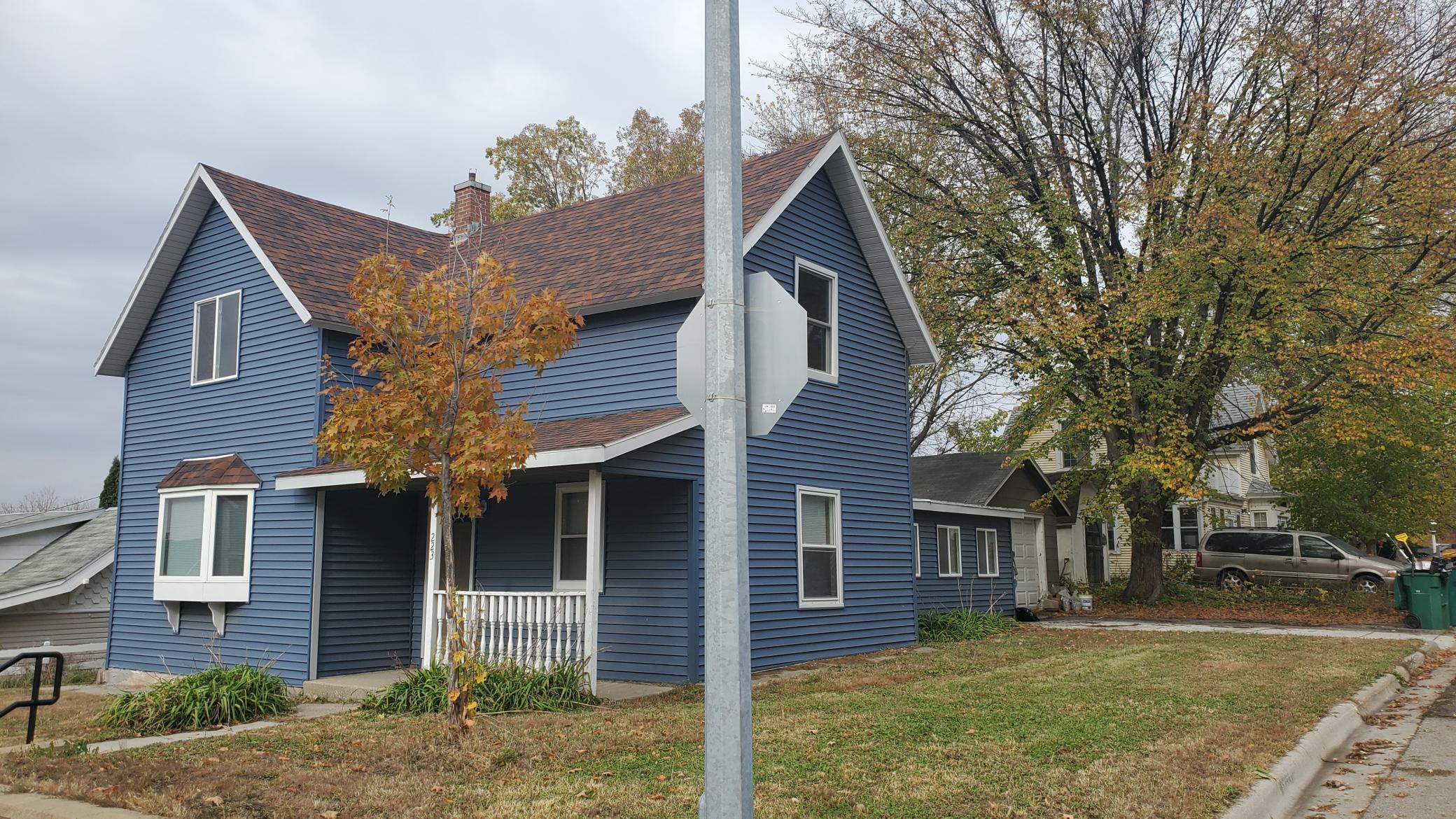 main property photo 18