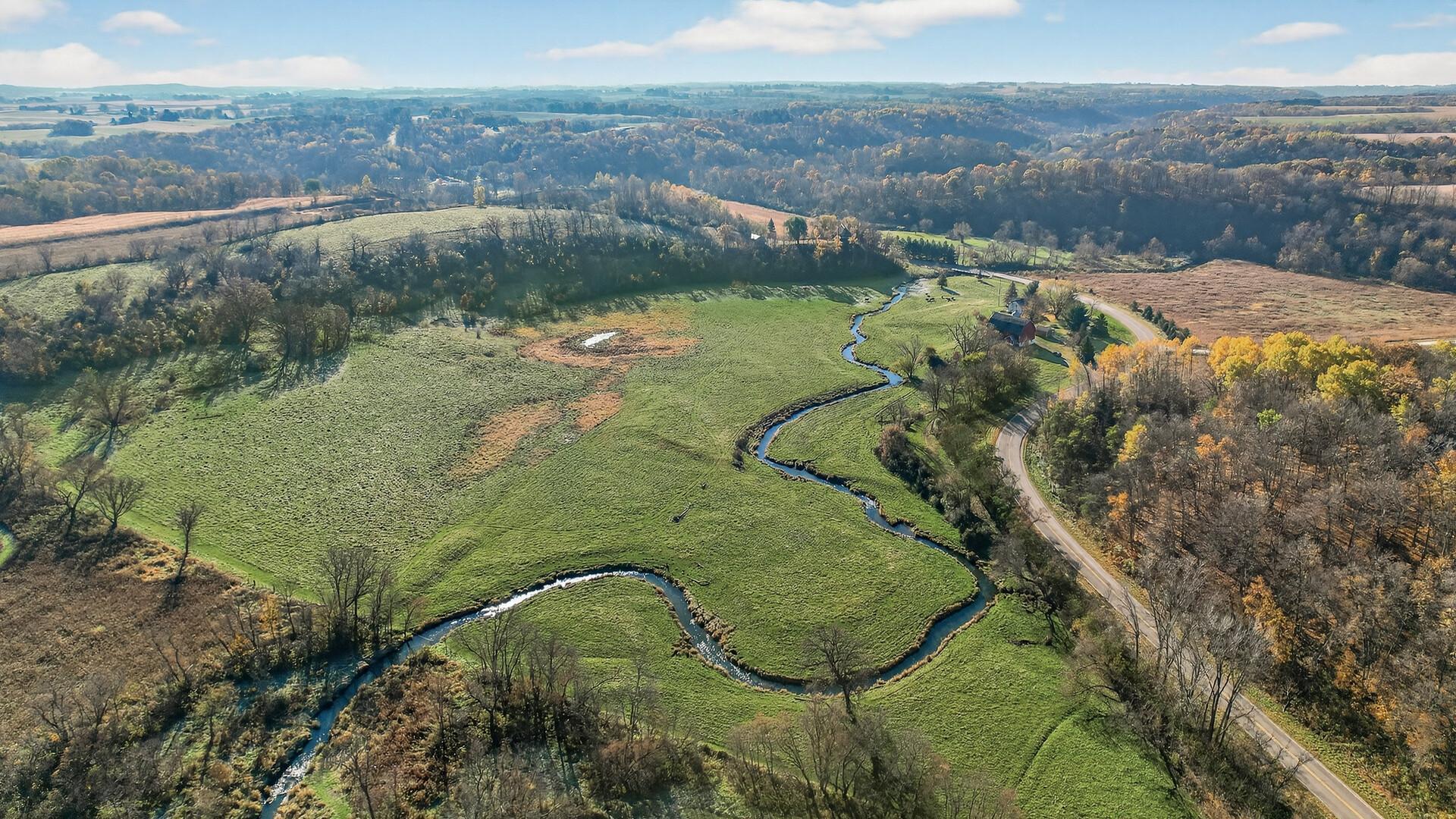 main property photo 11