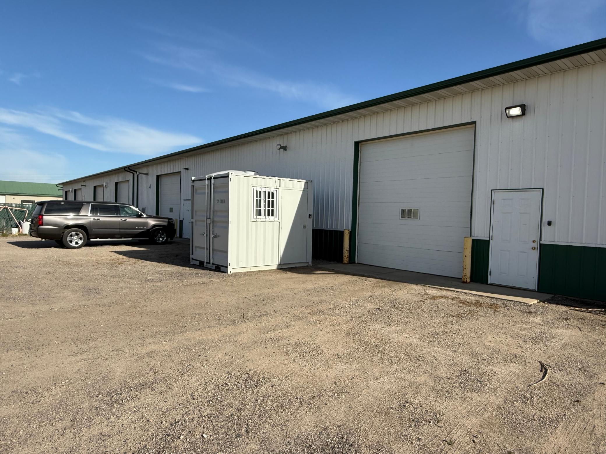 main property photo 10