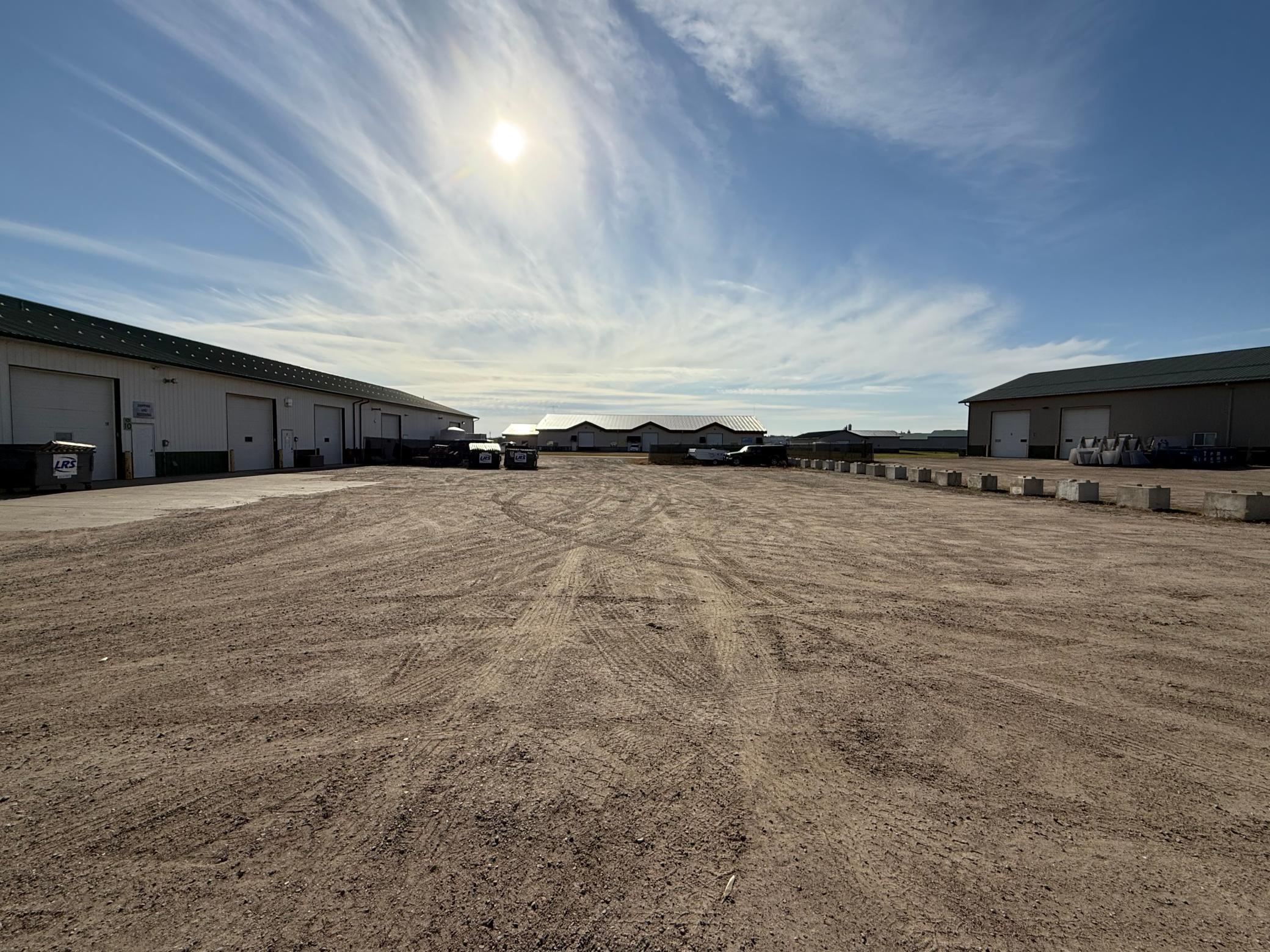 main property photo 8