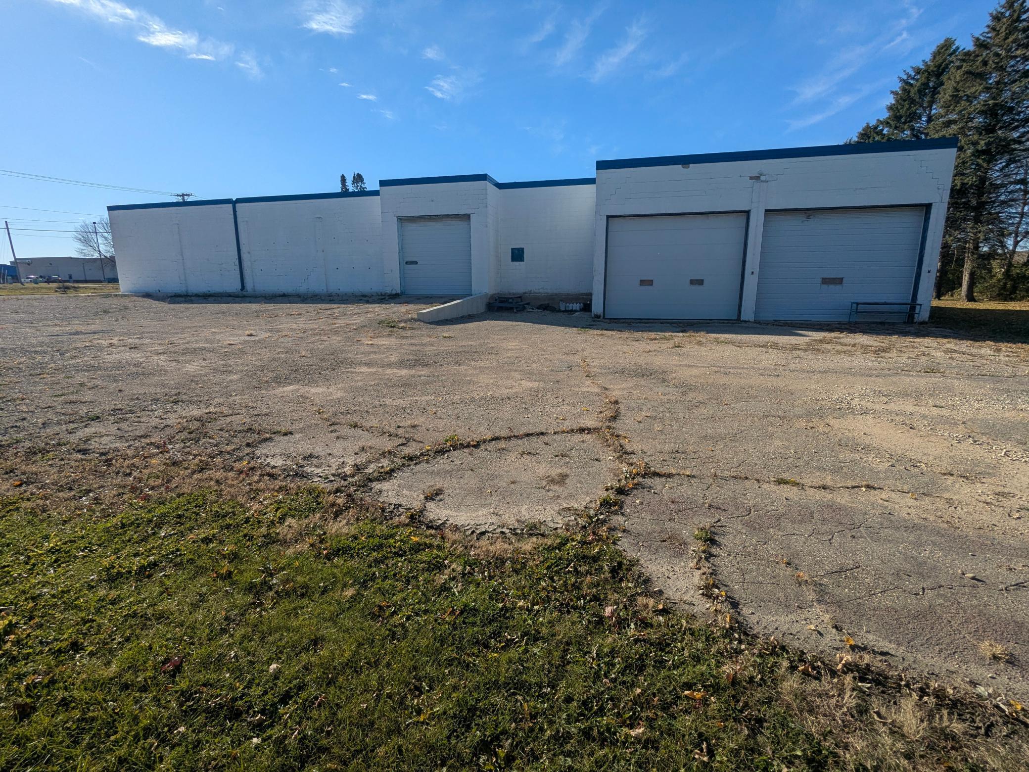 main property photo 6