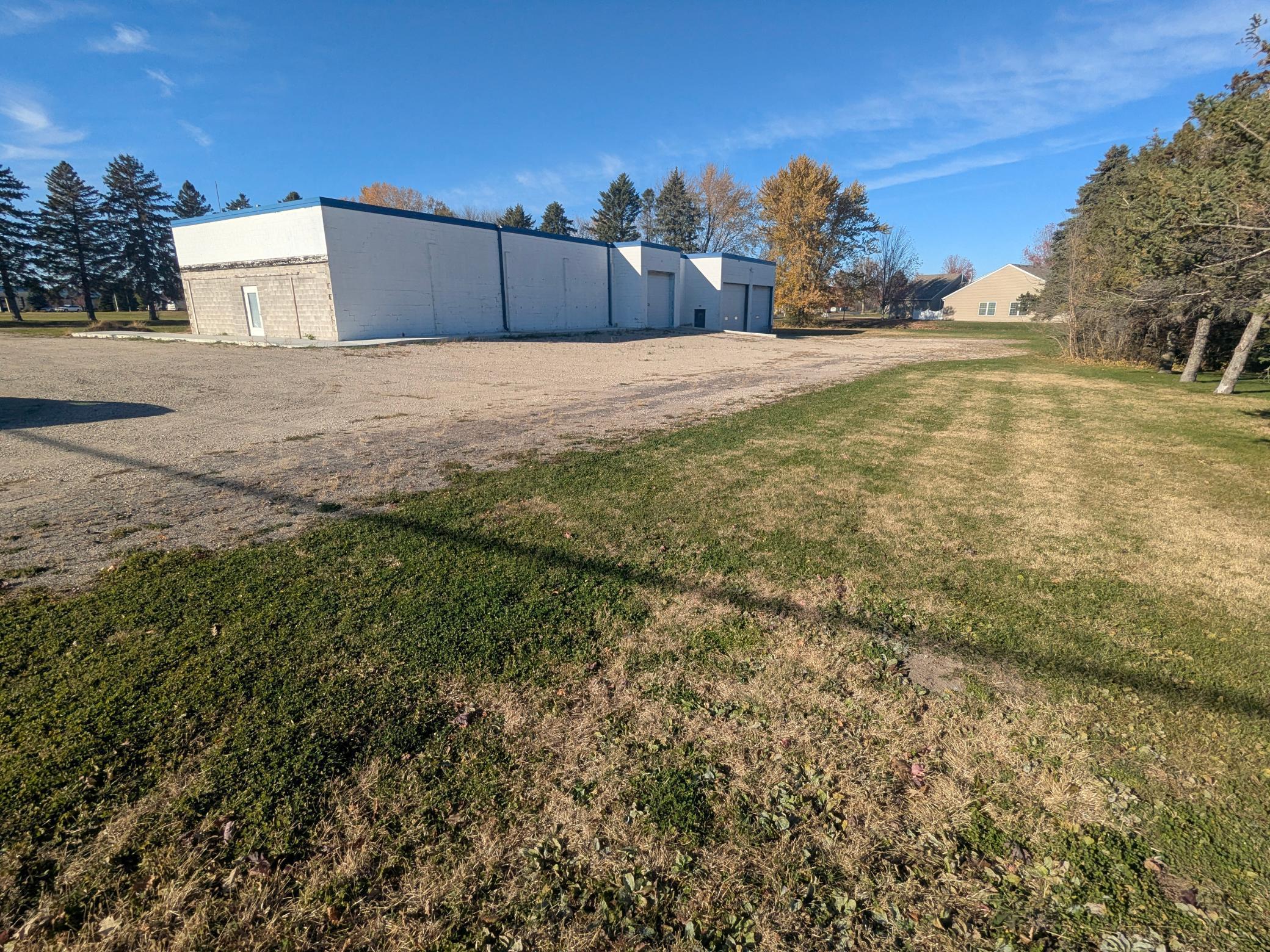 main property photo 7