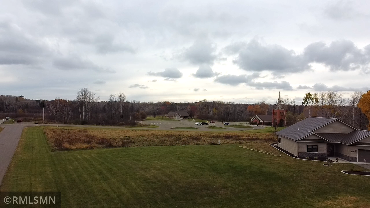 main property photo 10