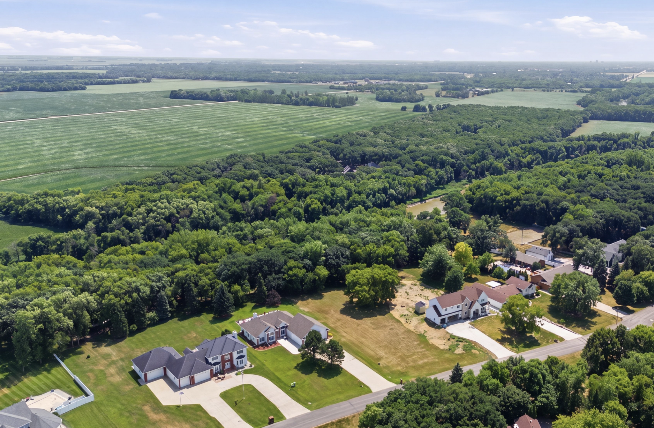 main property photo 12