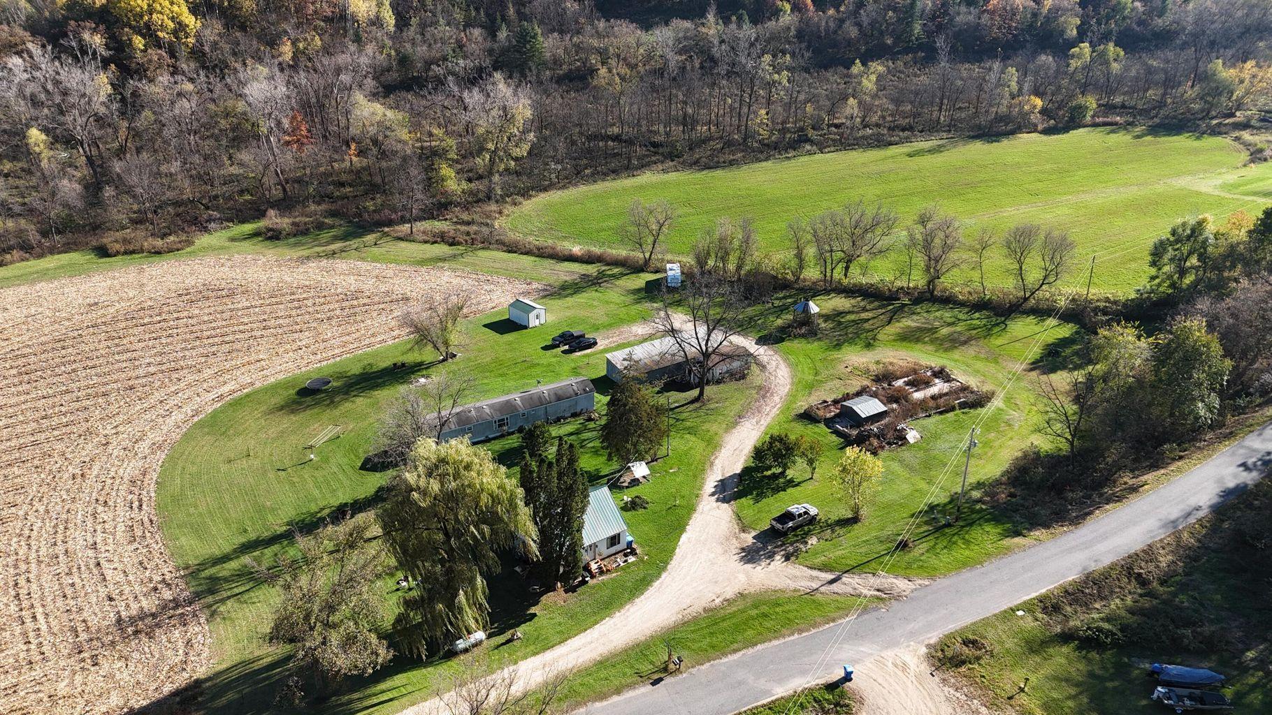 main property photo 4
