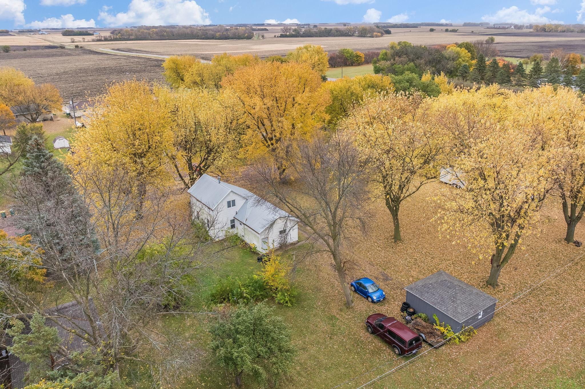 main property photo 31