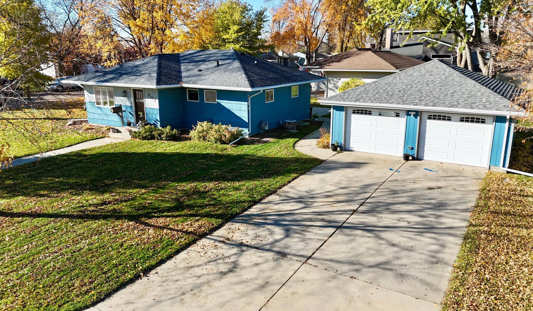 main property photo 22