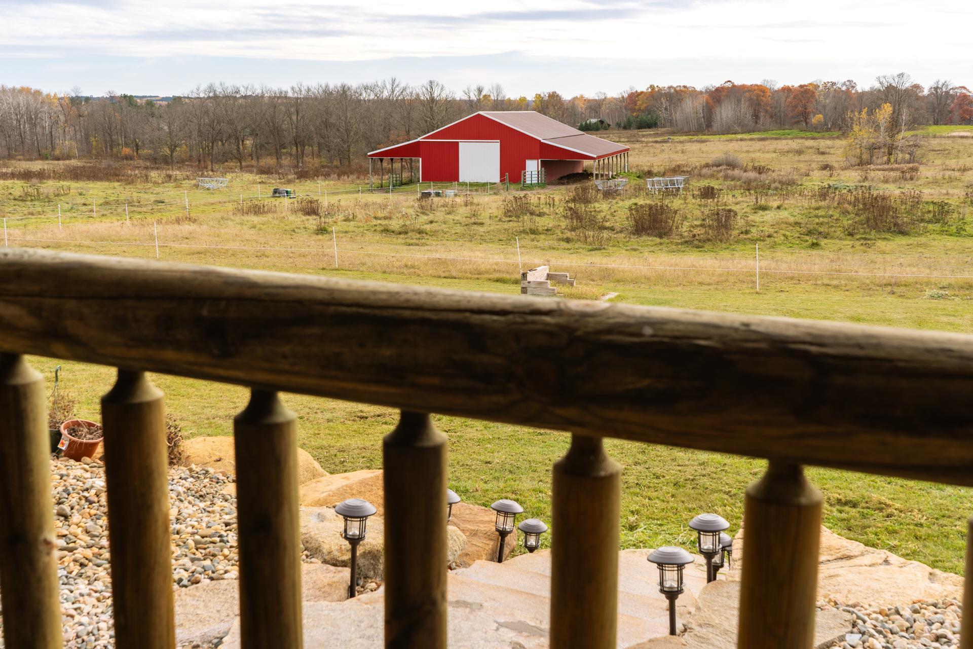 main property photo 37