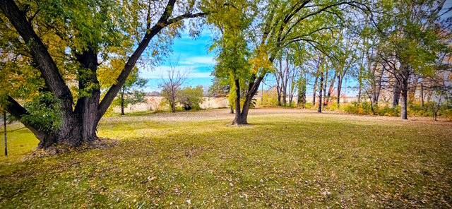 main property photo 9