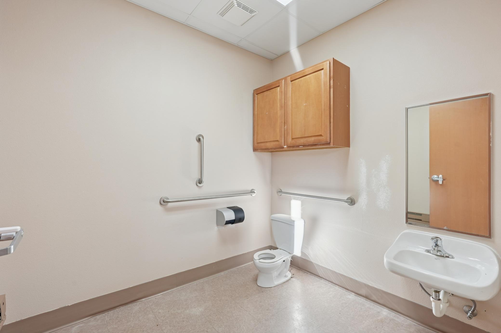 main property photo 43