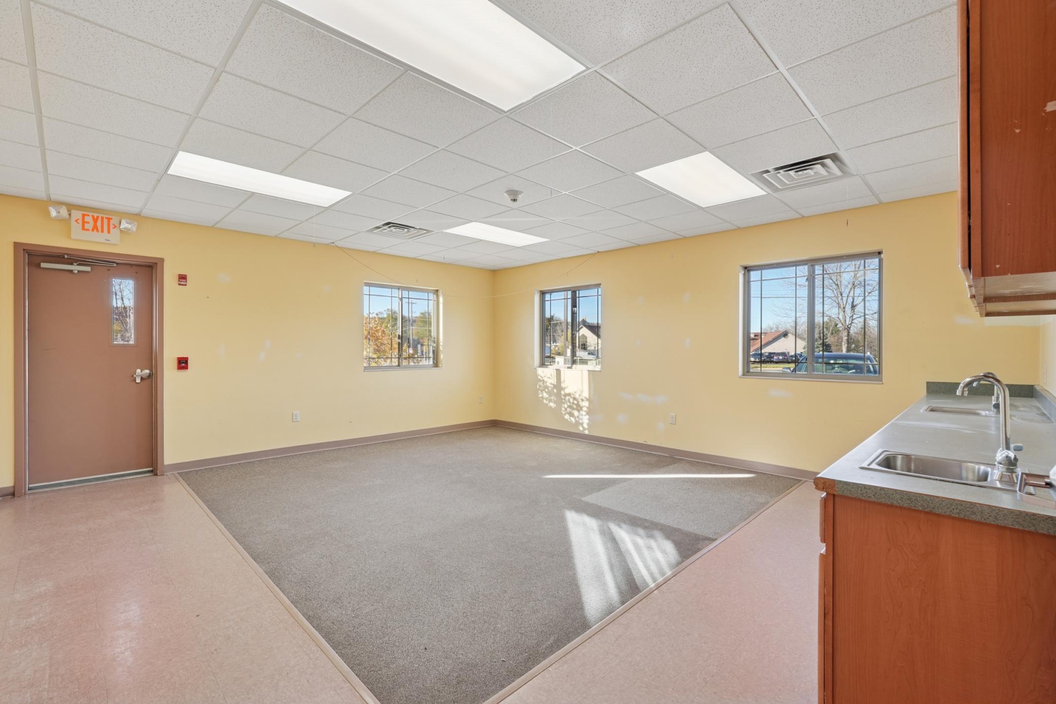 main property photo 44