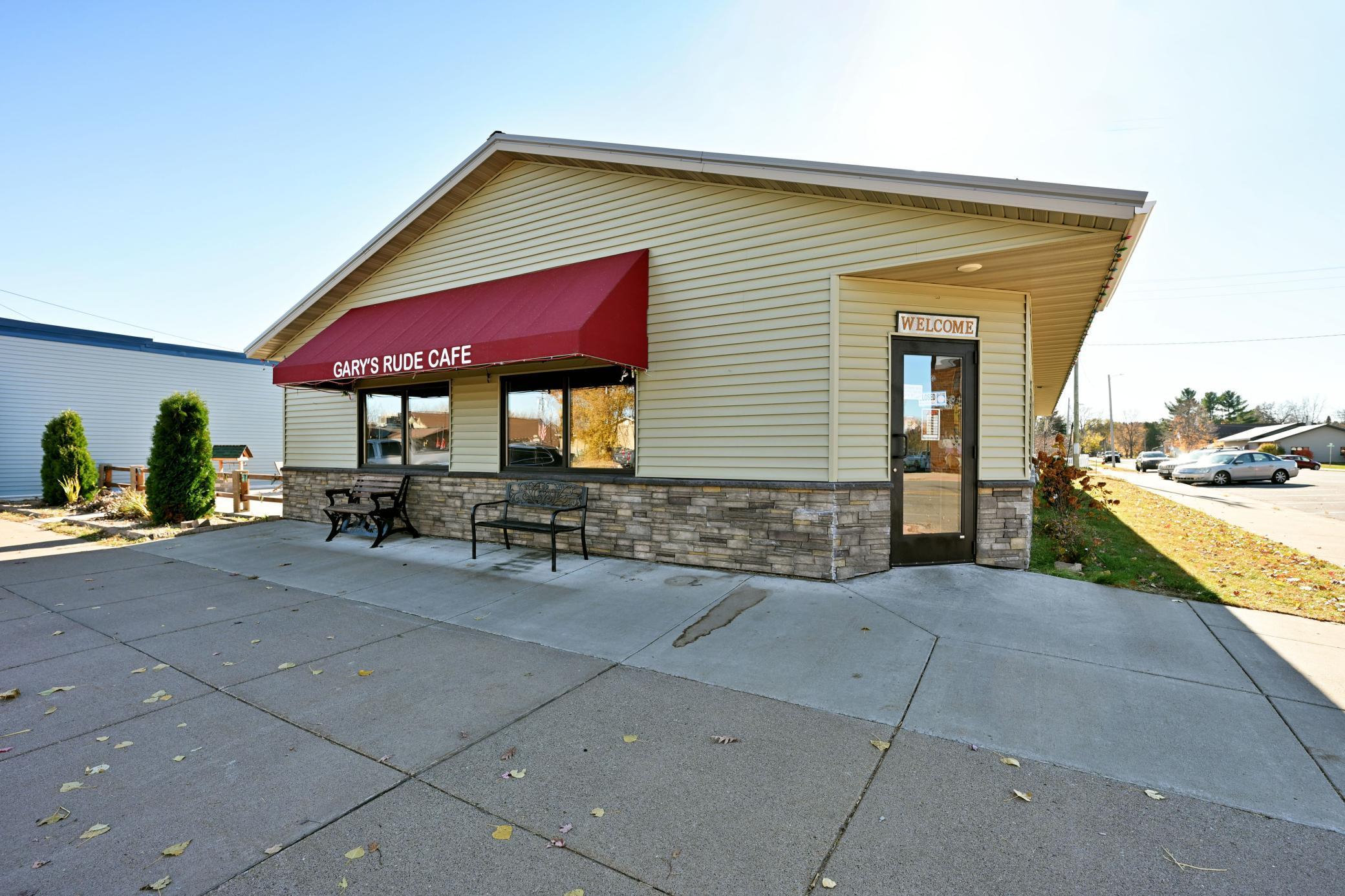main property photo 38