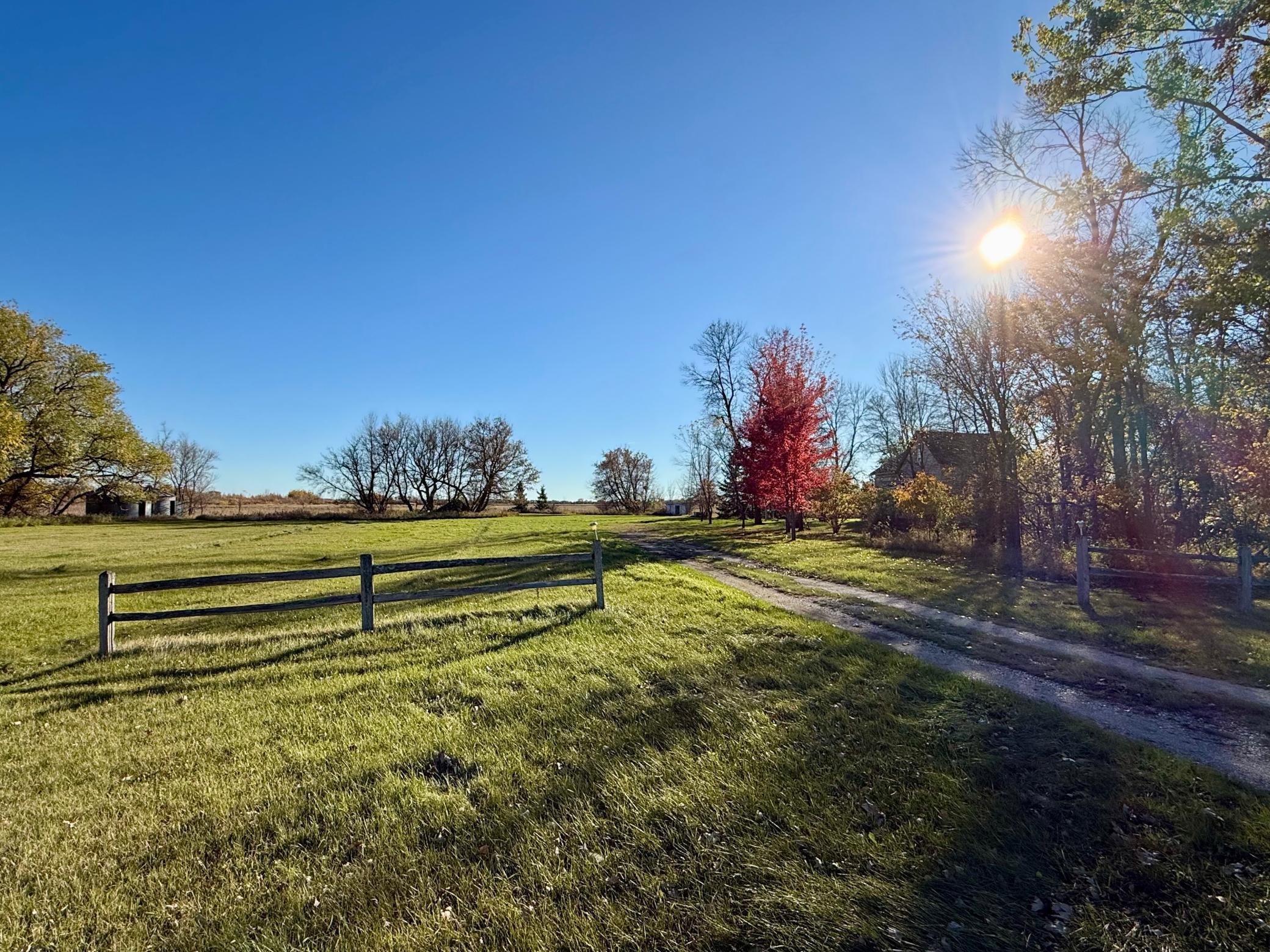 main property photo 9