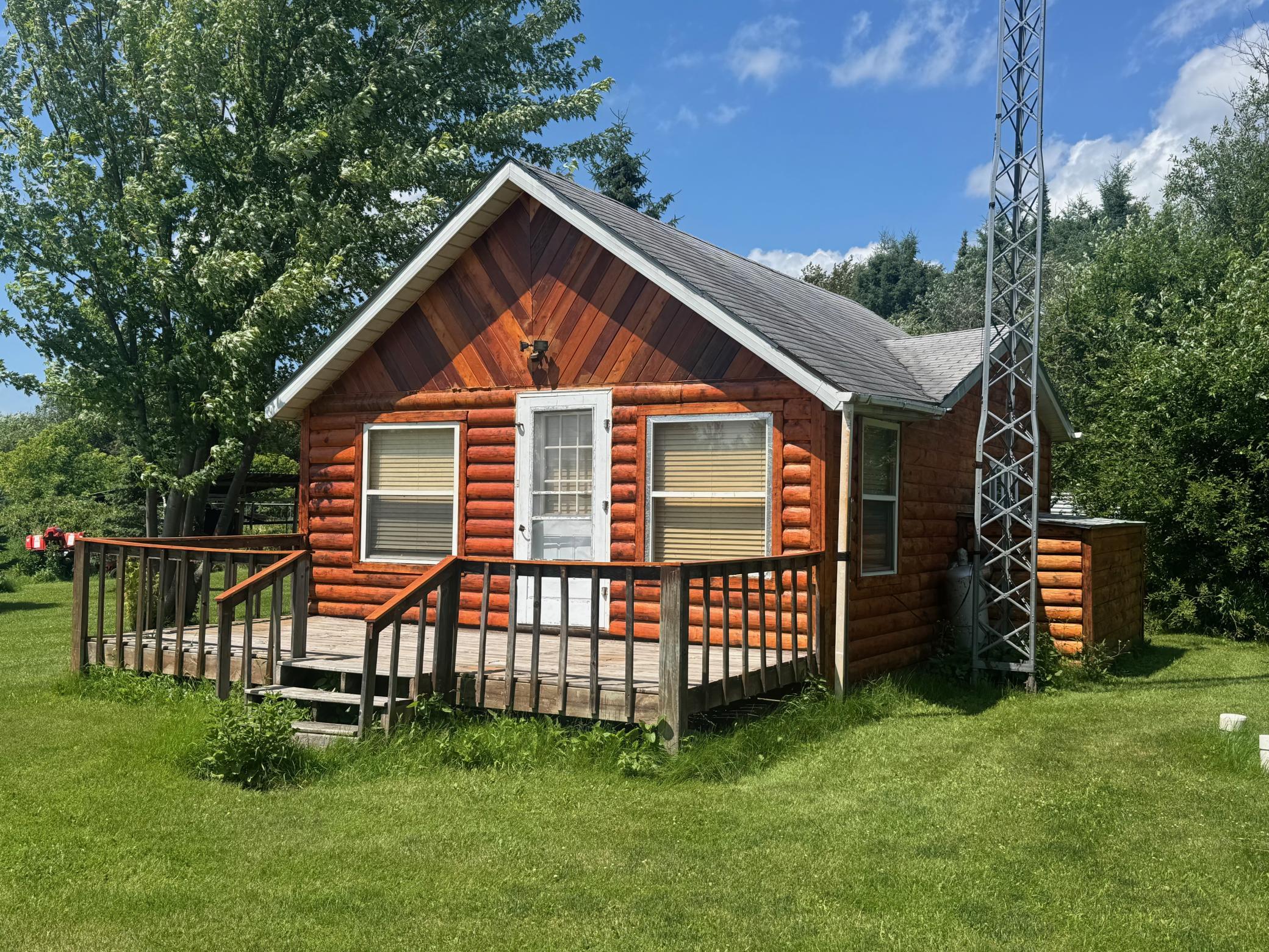 main property photo 2