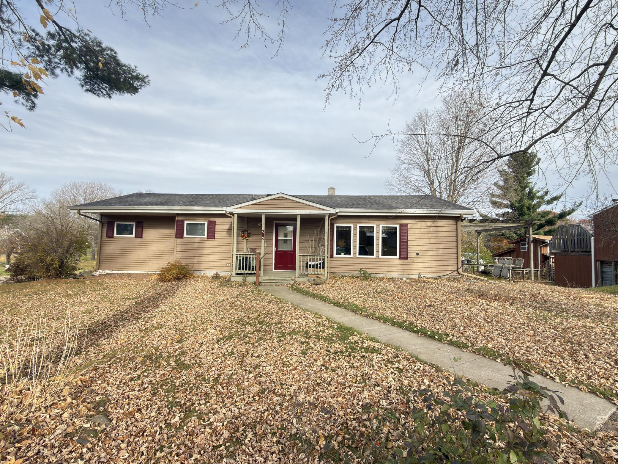 main property photo 44