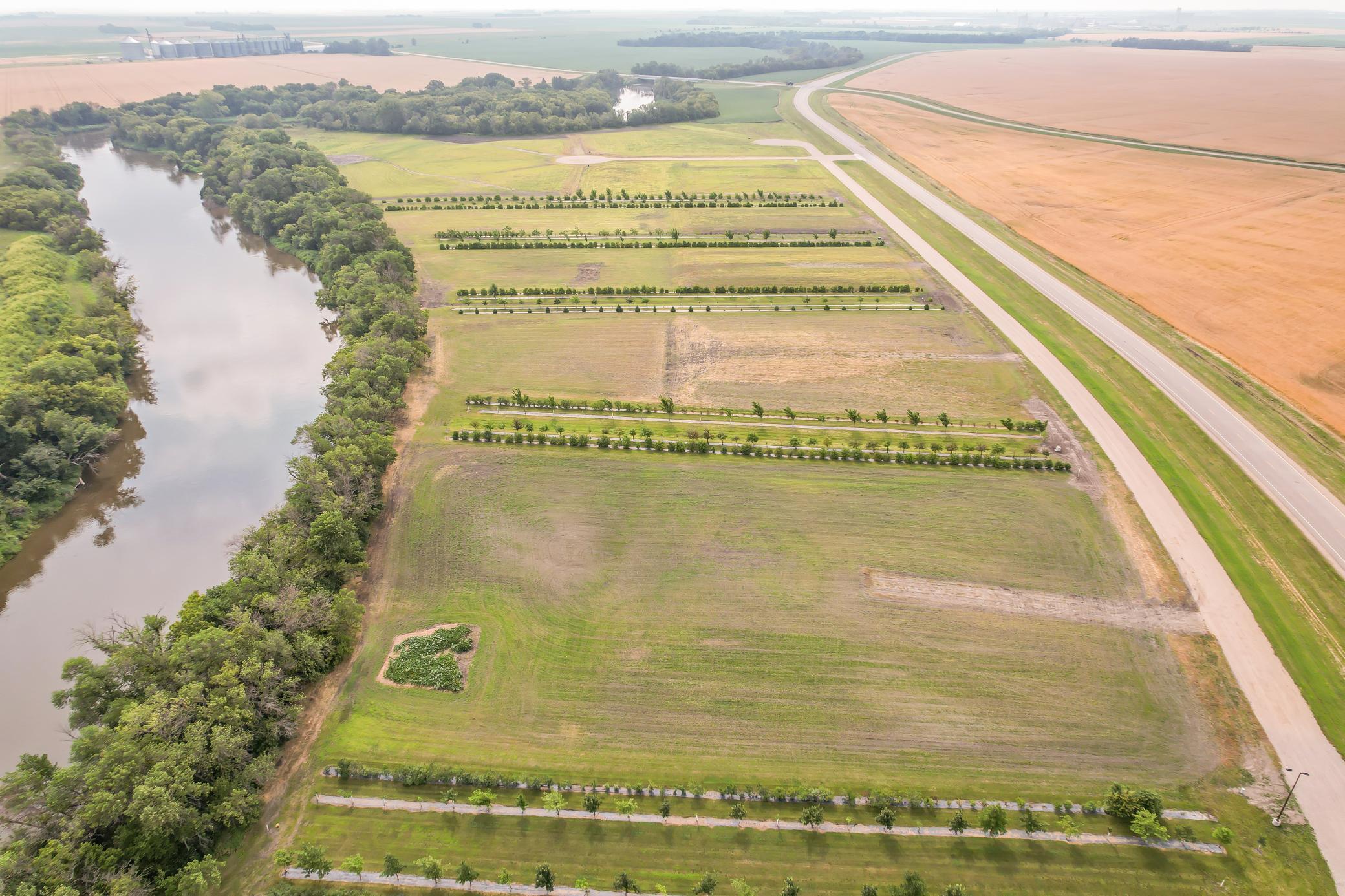 main property photo 10