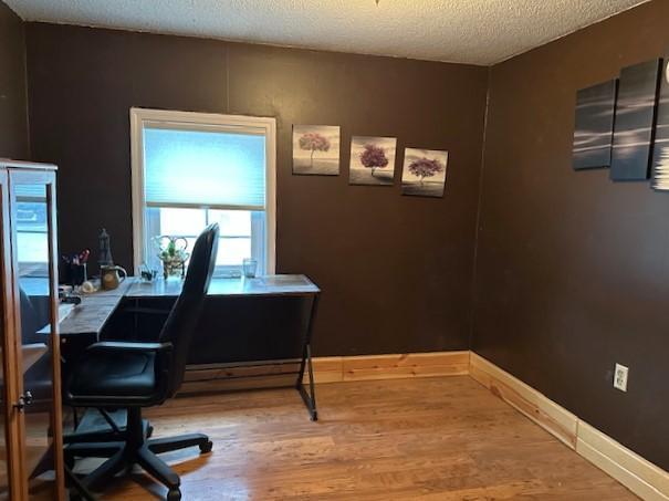 main property photo 24