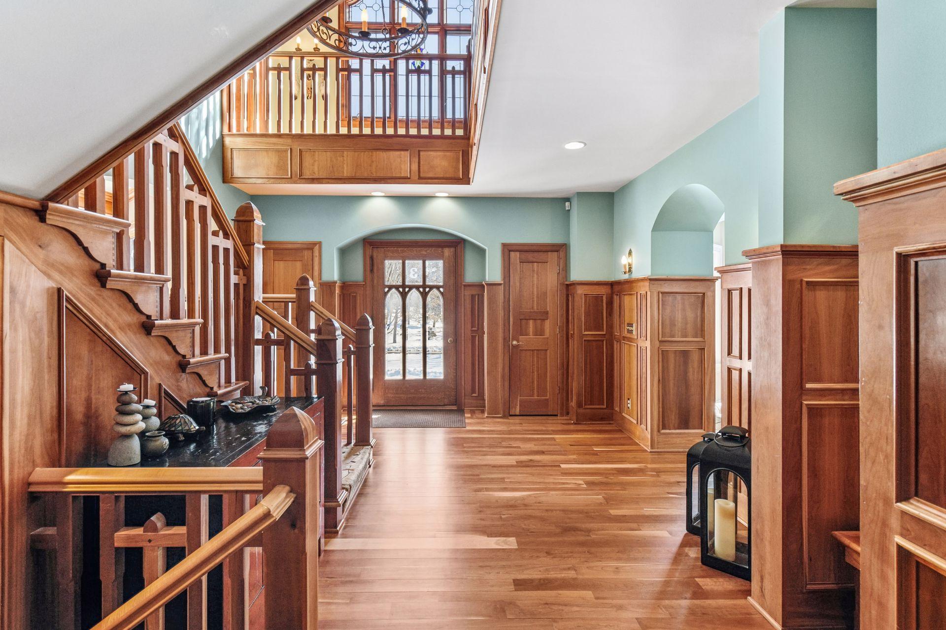 main property photo 2