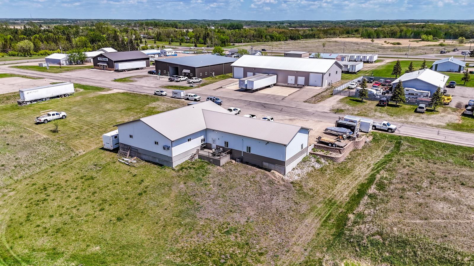 main property photo 3