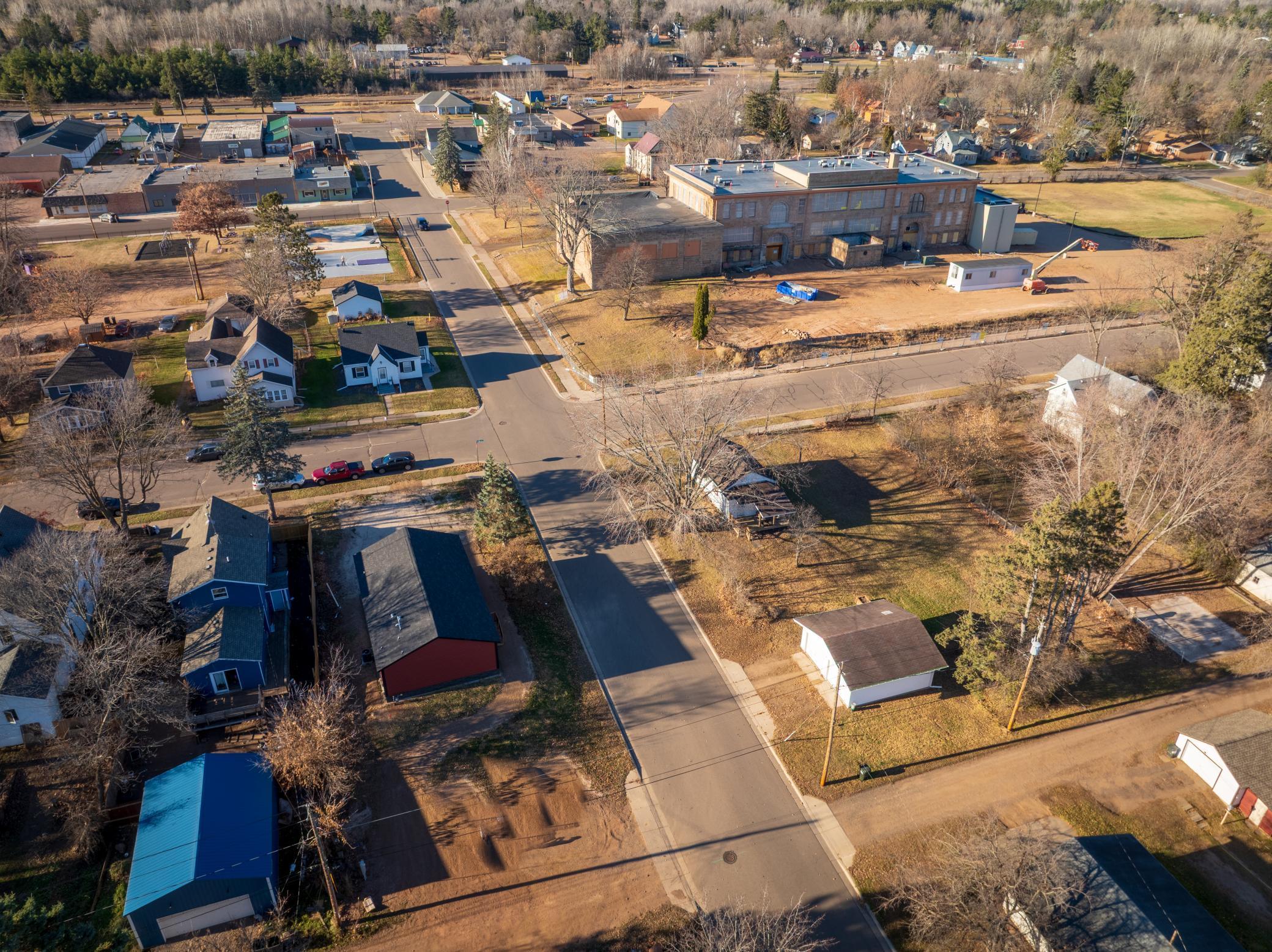 main property photo 48