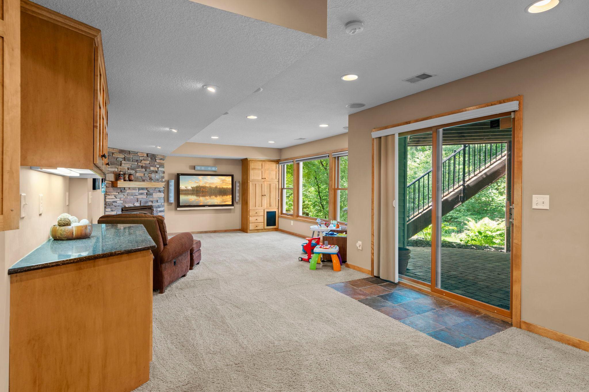 main property photo 43