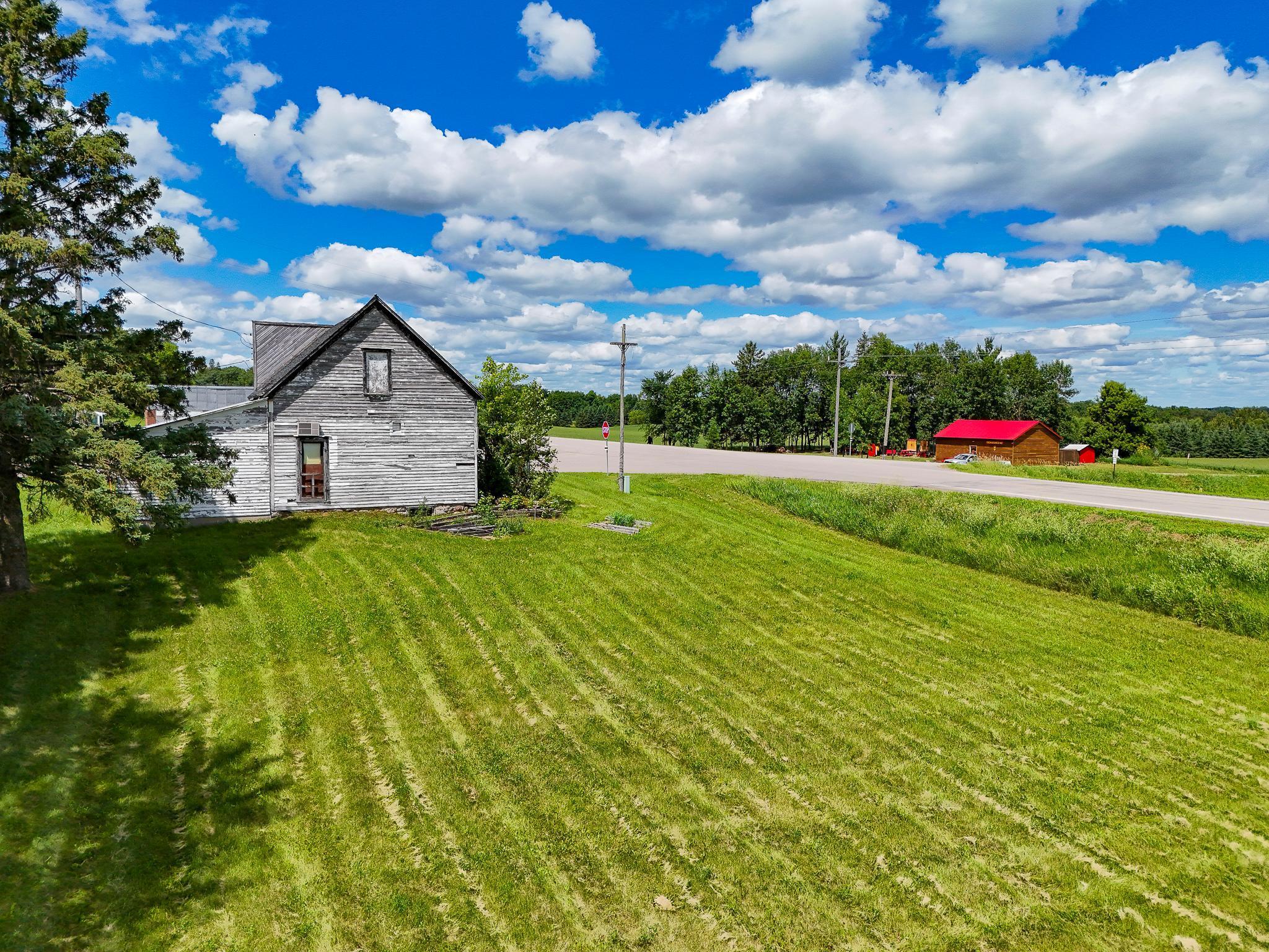 main property photo 5