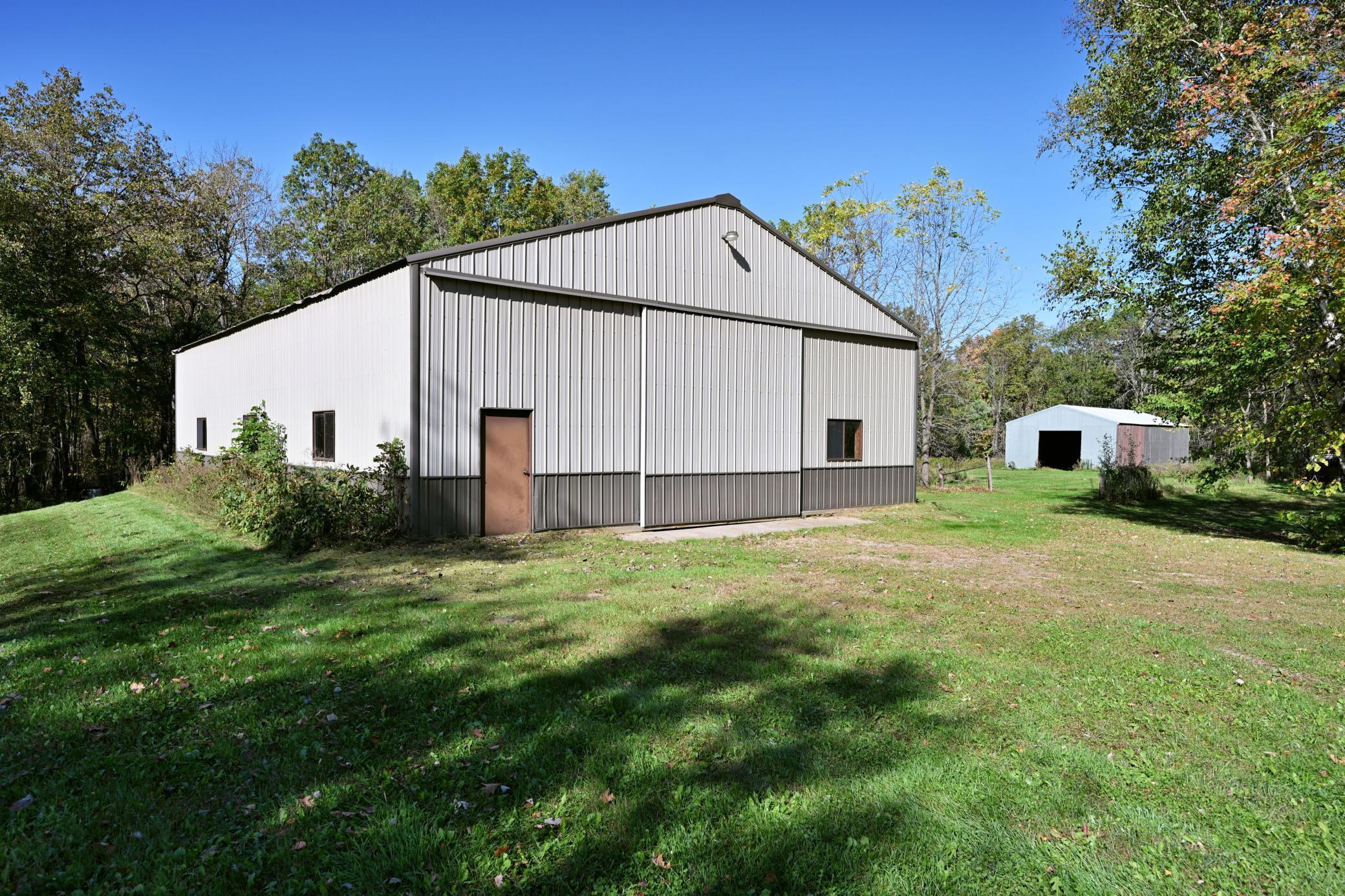 main property photo 35