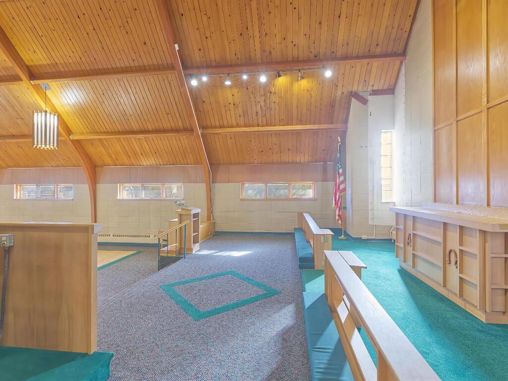main property photo 17