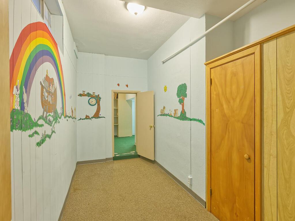 main property photo 50