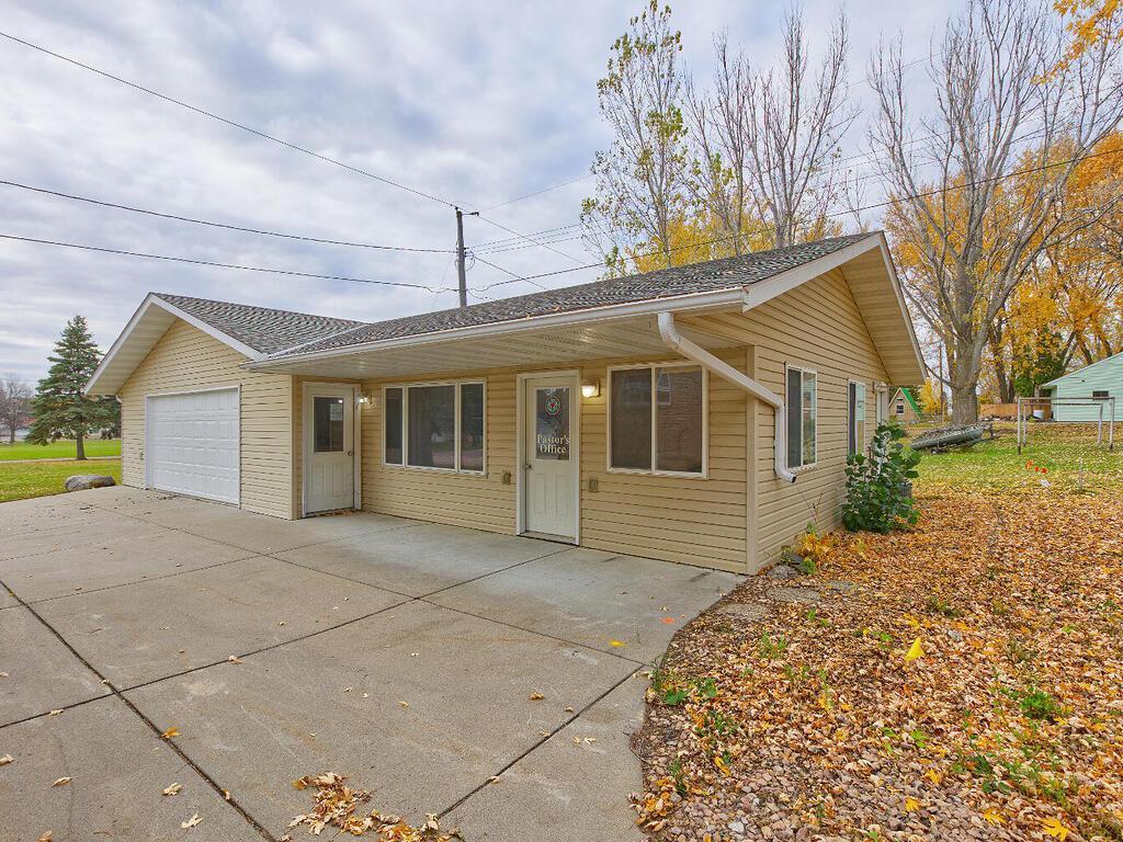 main property photo 59