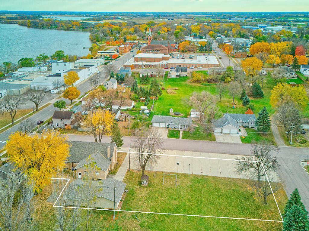 main property photo 71
