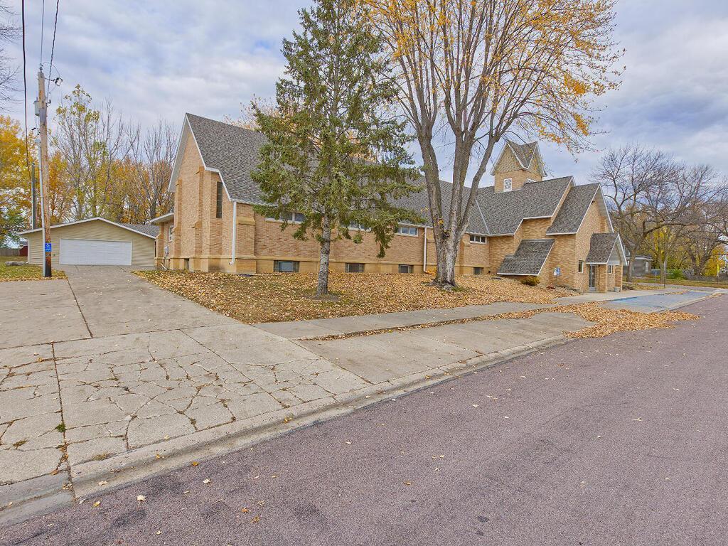 main property photo 73