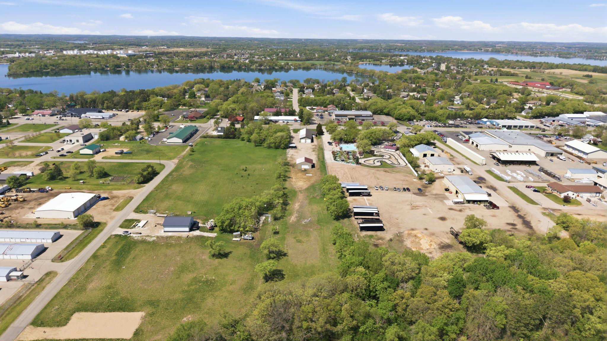 main property photo 31