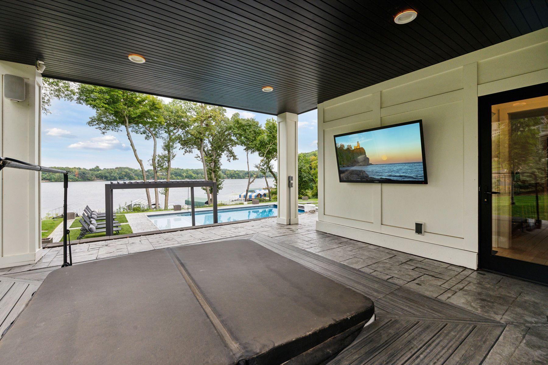 main property photo 57