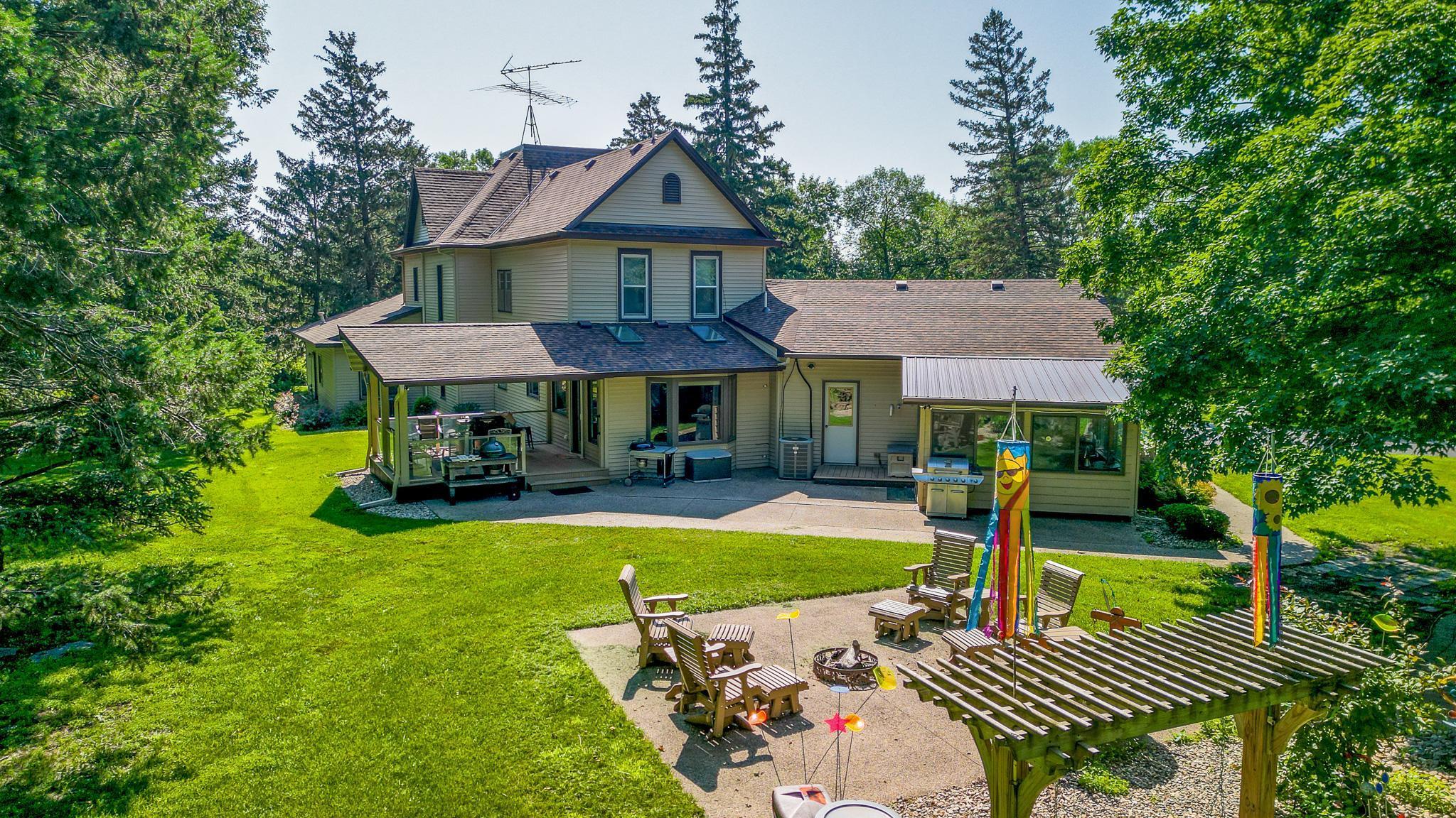 main property photo 34
